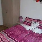 Rose Póla